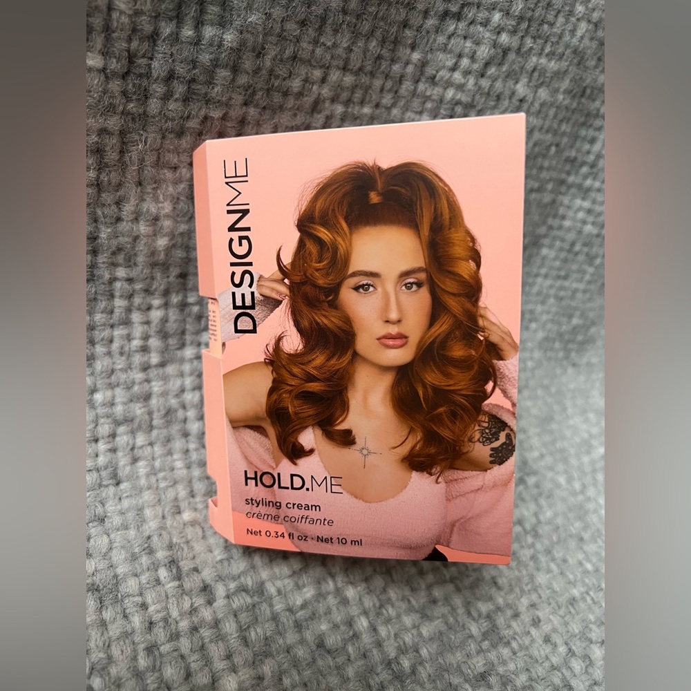 Design Me - Hold Me Styling Cream (10ml)